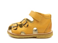 Arauto RAP sandal yellow with buckles and velcro